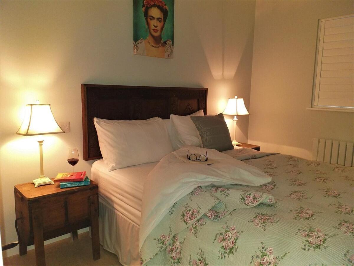 Lobhill Farmhouse Bed And Breakfast And Self Catering Accommodation オークハンプトン 部屋 写真